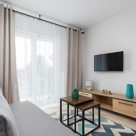 Sunny Apartments With Parking & Balcony Luzycka By Noclegi Renters 斯维诺乌伊希切 外观 照片