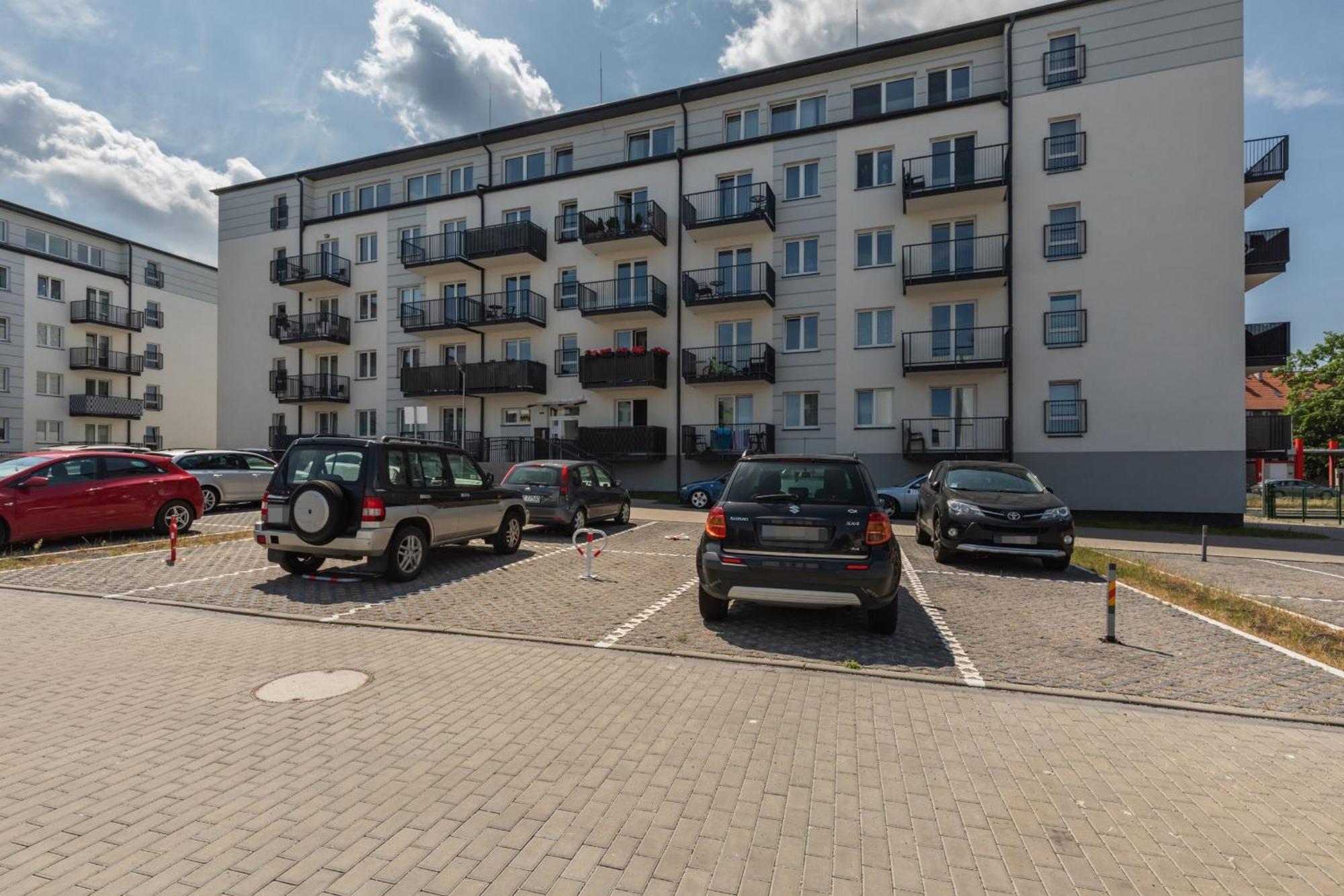 Sunny Apartments With Parking & Balcony Luzycka By Noclegi Renters 斯维诺乌伊希切 外观 照片